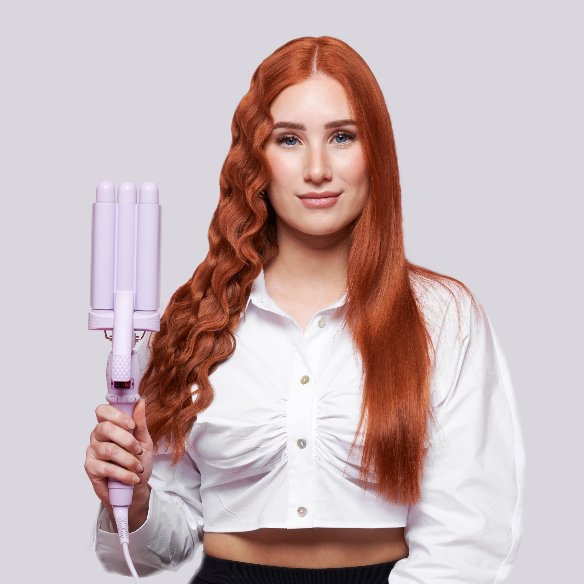 Model using the PRO Hair Waver - 22mm Cutie® Lilac
