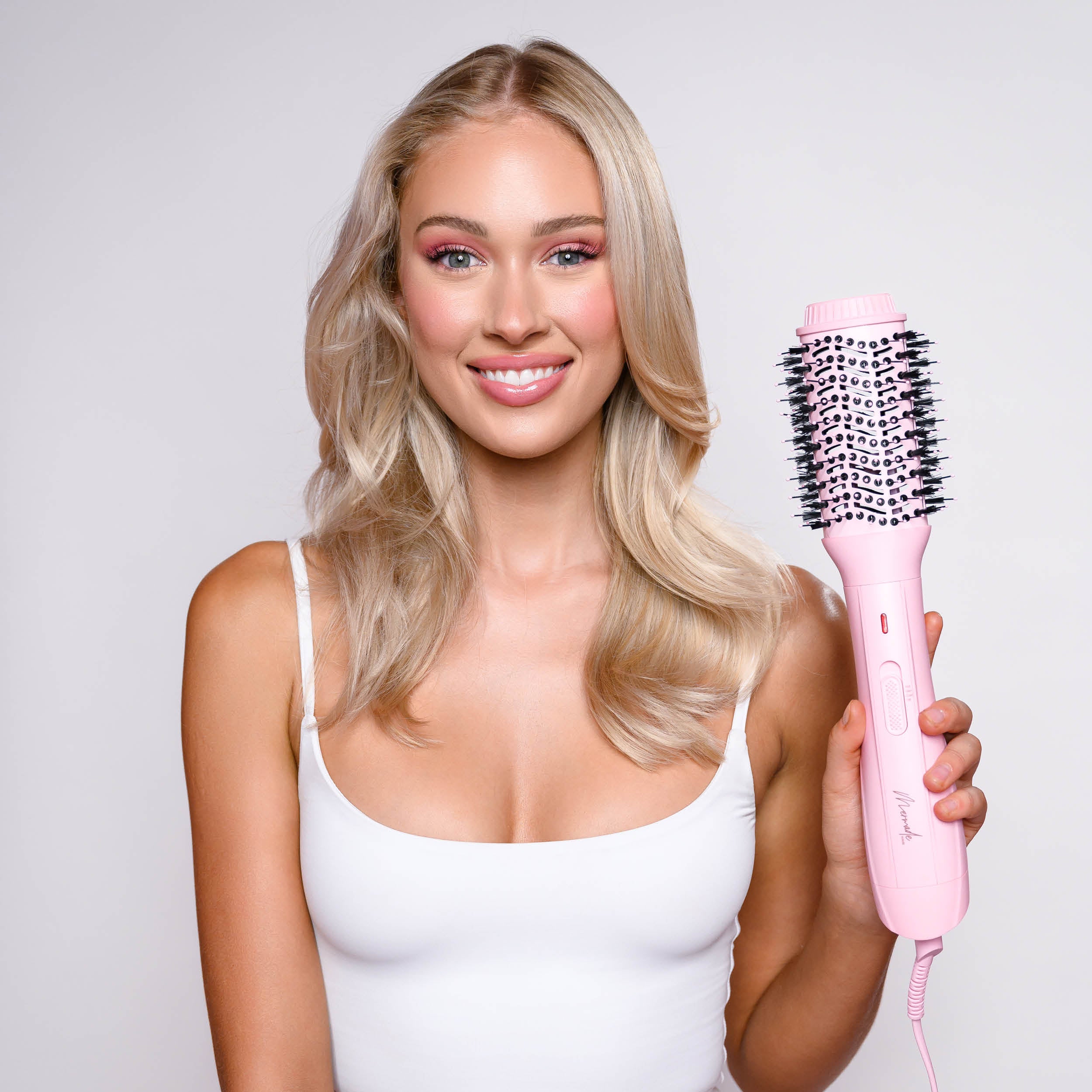 Blow Dry Brush - Signature Pink